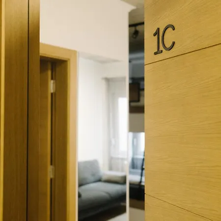Meebo Apartments Νόβι Σαντ Εξωτερικό φωτογραφία