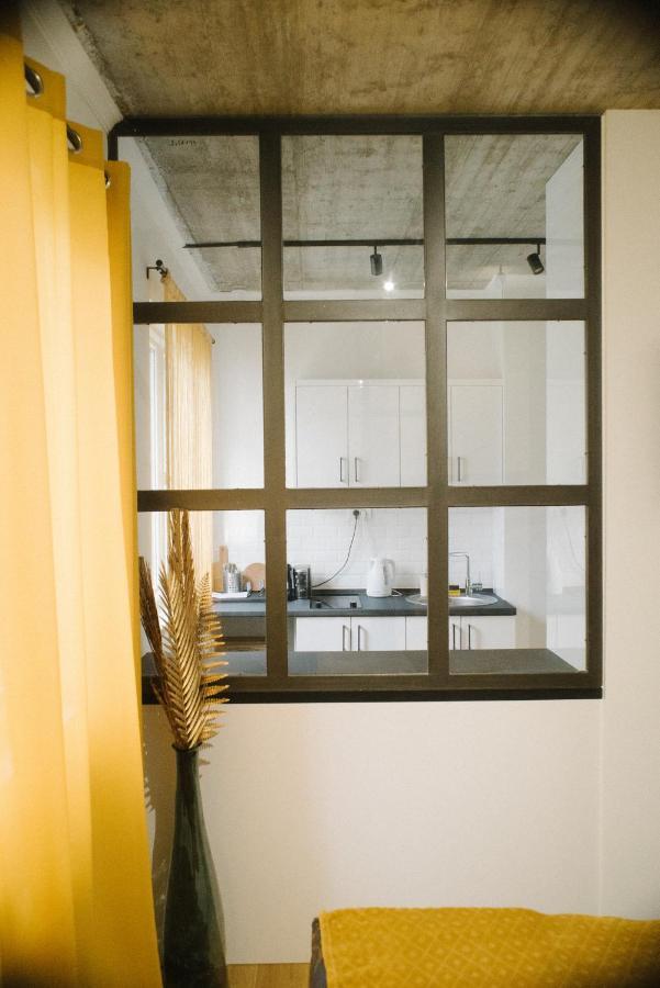 Meebo Apartment *