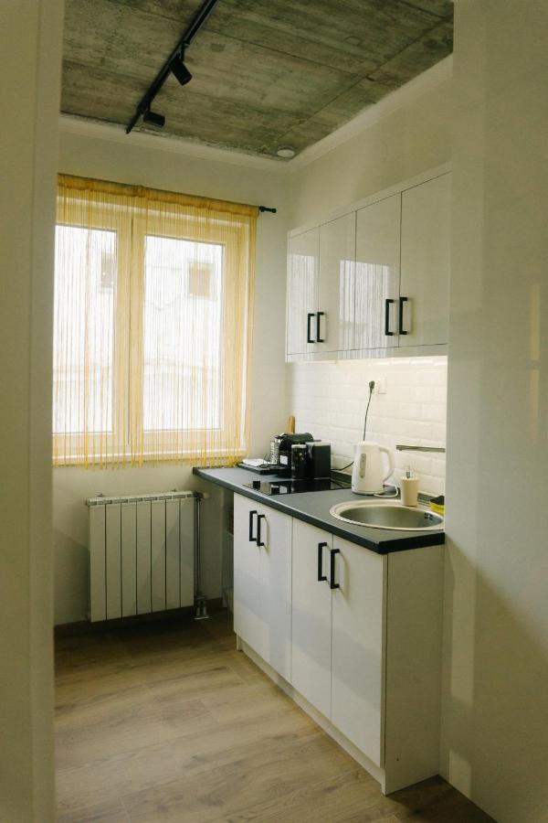 Meebo Apartment *